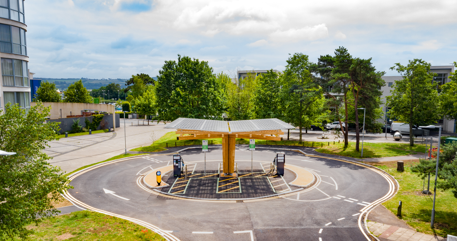 EV Rapid Charging Hub